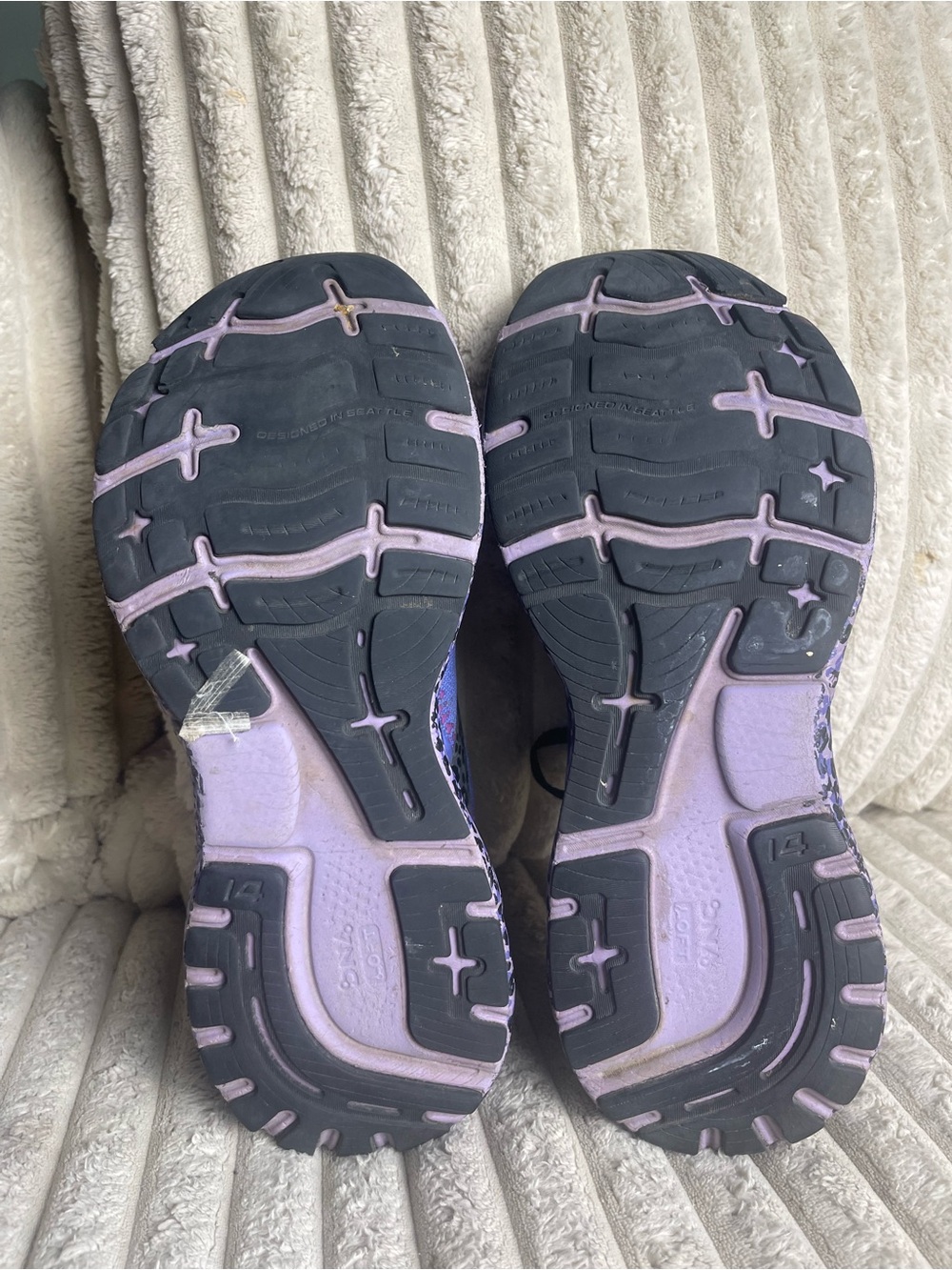 Brooks Ghost 14 Women's Size 9 Purple Cheetah Leopard Athletic Shoes - Picture 3 of 9